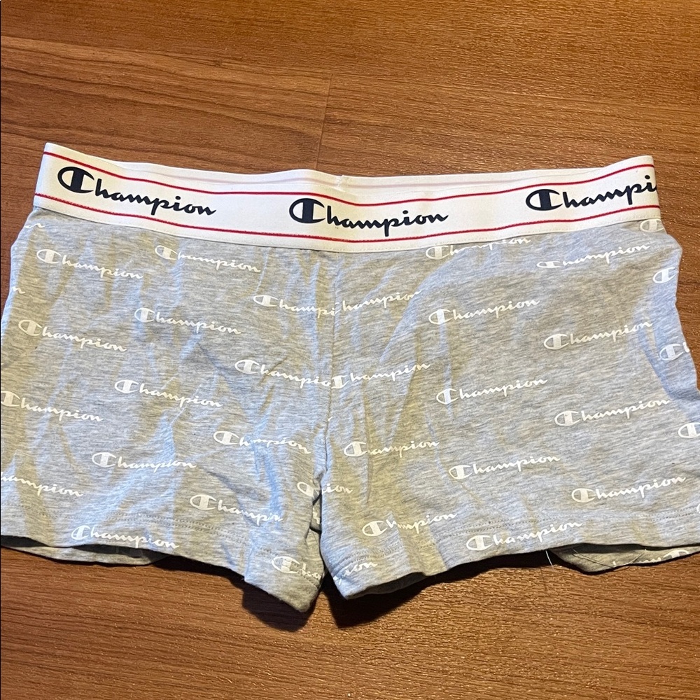 3/$15. NEW Champion ladies boy shorts L